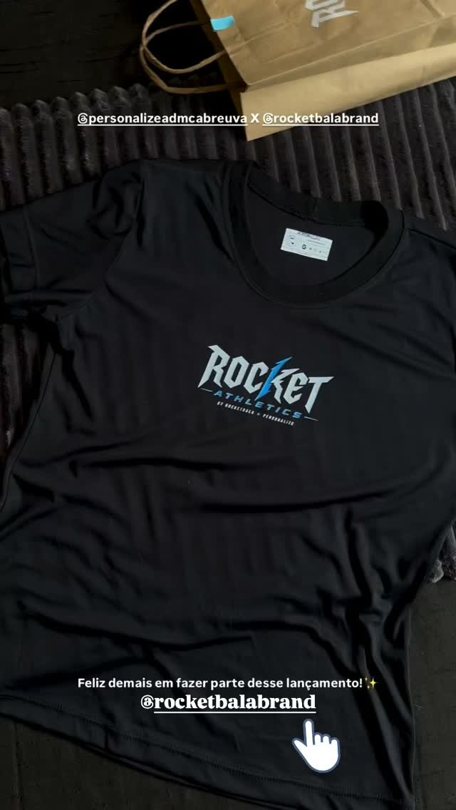 Camiseta Rocket Athletics produzida pela Personalize